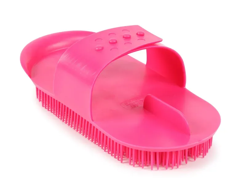 Shires Plastic One Size Curry Comb in Baby Pink