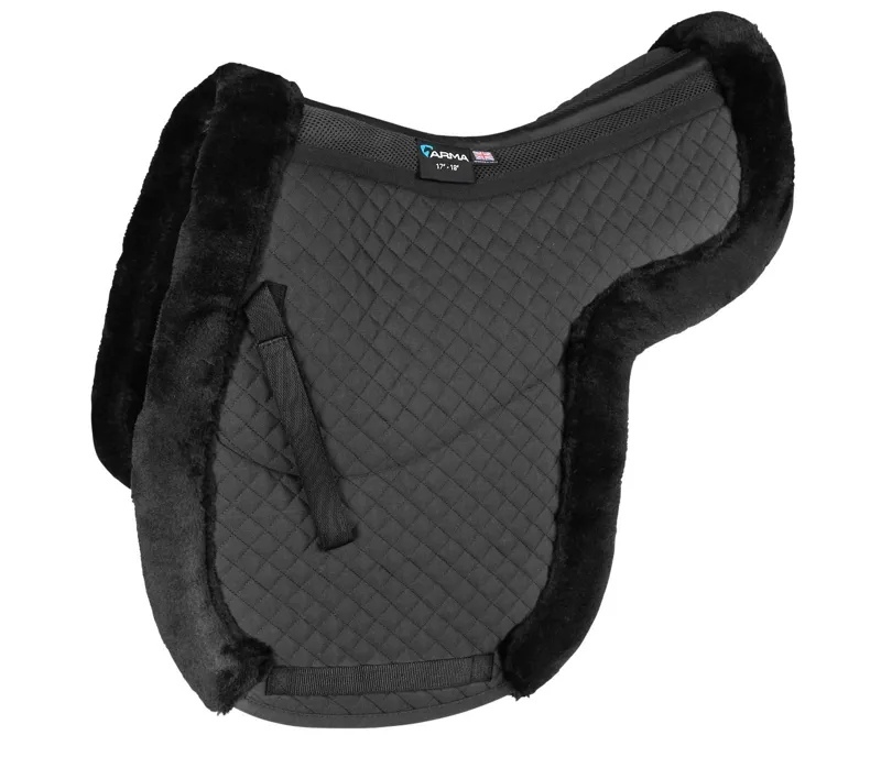 ARMA Fully Lined Numnah in BLACK