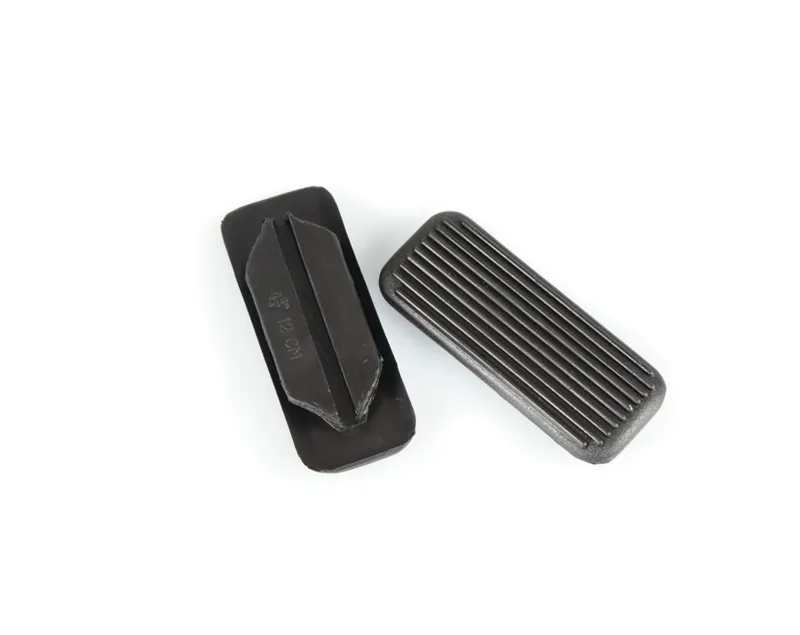 Shires Stirrup Treads In Black