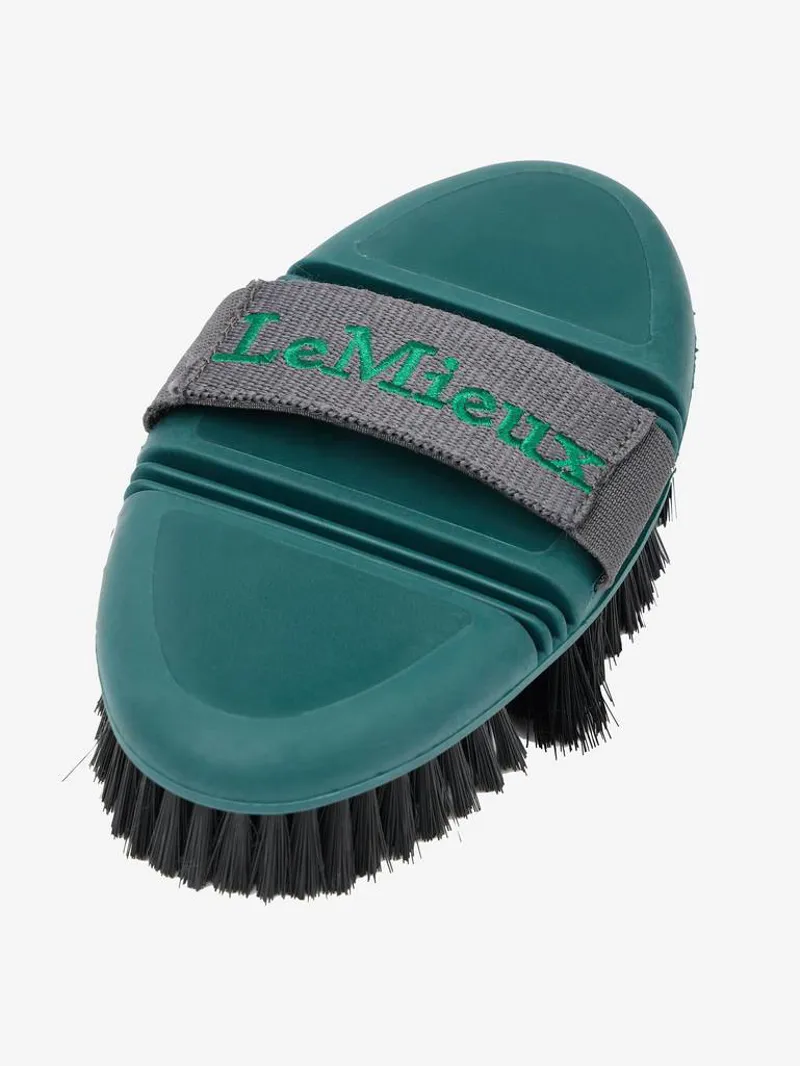 LeMieux Flexi Soft Body Brush Spruce-2
