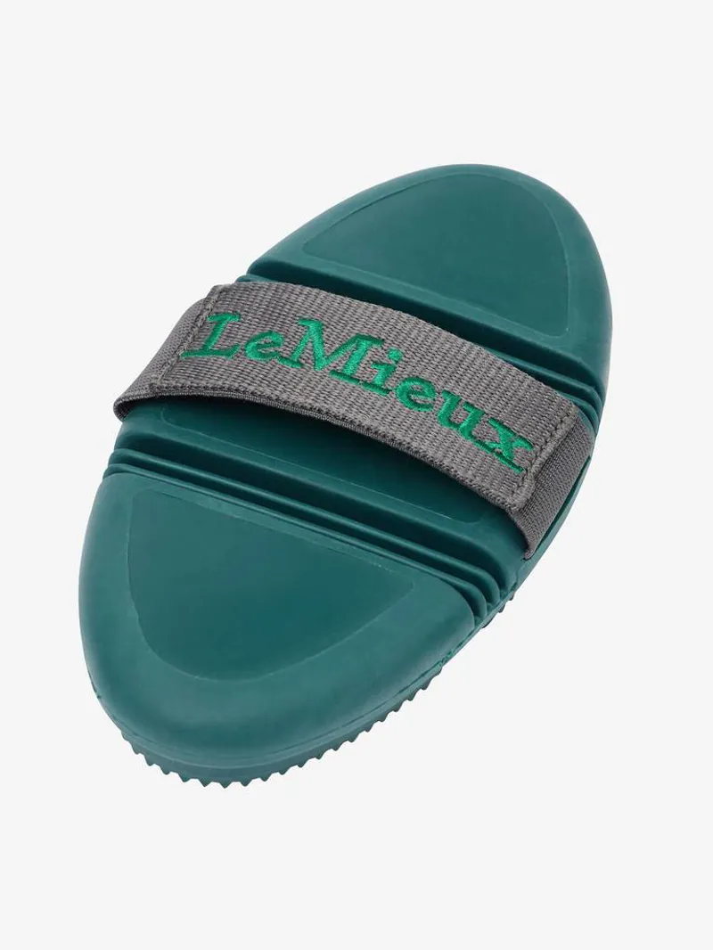 LeMieux Flexi Curry Comb Spruce-2