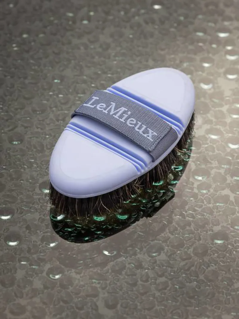 LeMieux Soft Body Brush Mist-2