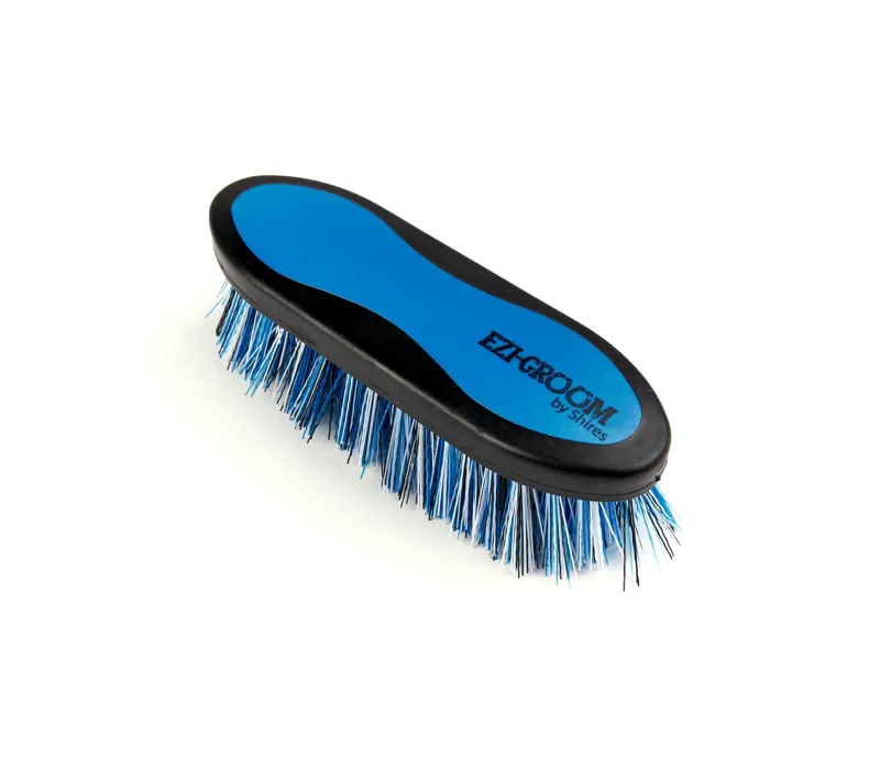 EZI-GROOM Grip Dandy Brush L in BRIGHT BLUE