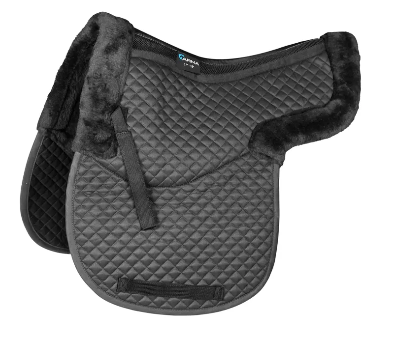 ARMA Half Lined Numnah in BLACK