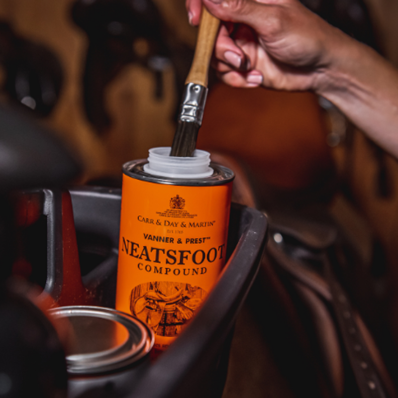 Carr Day Martin Vanner and Prest Neatsfoot Compound 500ml-1