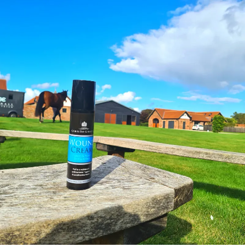 Carr Day Martin Wound Cream-1