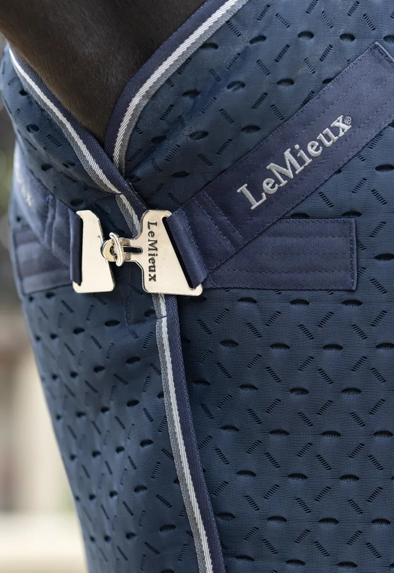 Le Mieux Kudos 3D Mesh Travel Rug Navy-2