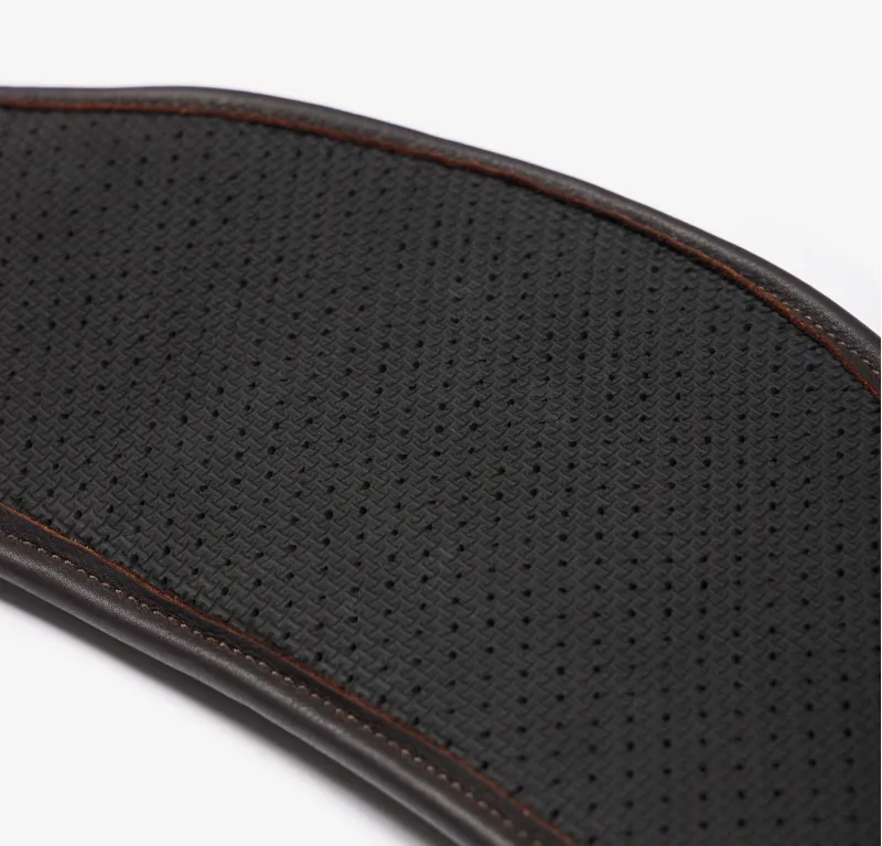 Le Mieux Hunter Girth with Detachable Non-slip Liner Havana-2