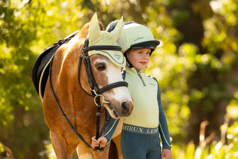 LeMieux Classic Fly Hood Macaron