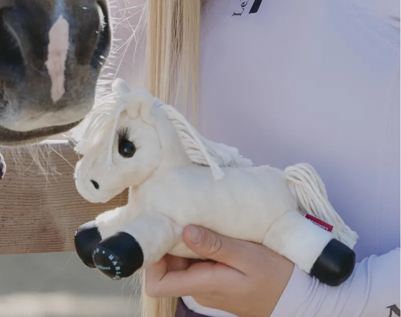 Le Mieux Harlow Tiny Beanie Pony Popcorn