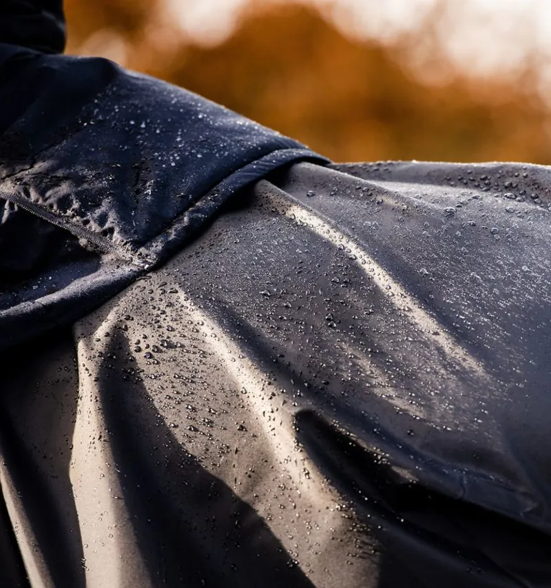 Rambo Mack in a Sack Rug Navy/Burg-1