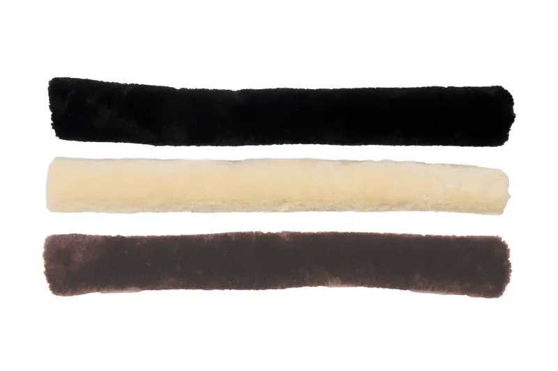 Kentucky Sheepskin Breastplate Cover Natural-1