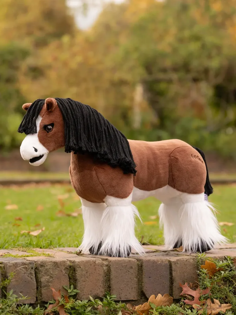 Toy Pony Titan-1