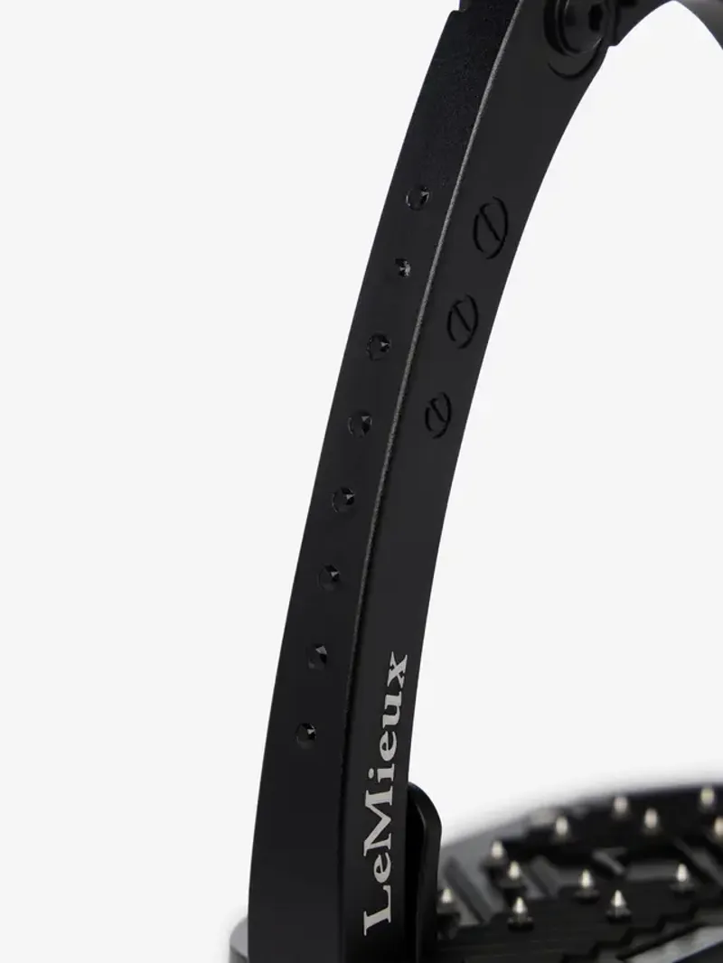 Brilliance Vector Balance Stirrup Black-2
