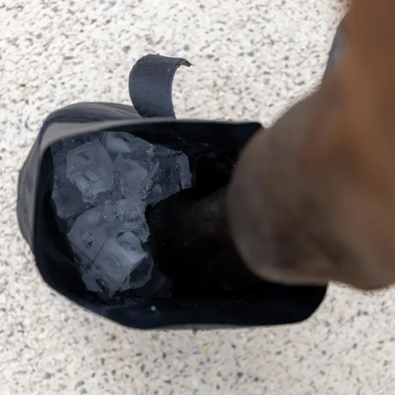 Kentucky Hoof Boot Medical and Ice Boots Set of 2-2