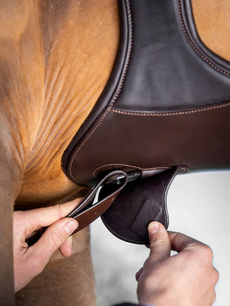 LeMieux GelTek anatomic Long Stud Girth With Magnet Brown-1