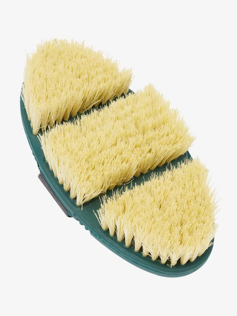 LeMieux Flexi Scrubbing Brush Spruce-2